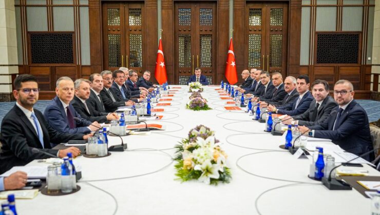 Ekonomi Koordinasyon Kurulu Cumhurbaşkanlığı Külliyesi’nde Toplandı