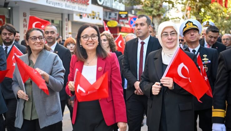 Yalova’da Cumhuriyet’in 102’nci Yılı Coşkuyla Kutlandı
