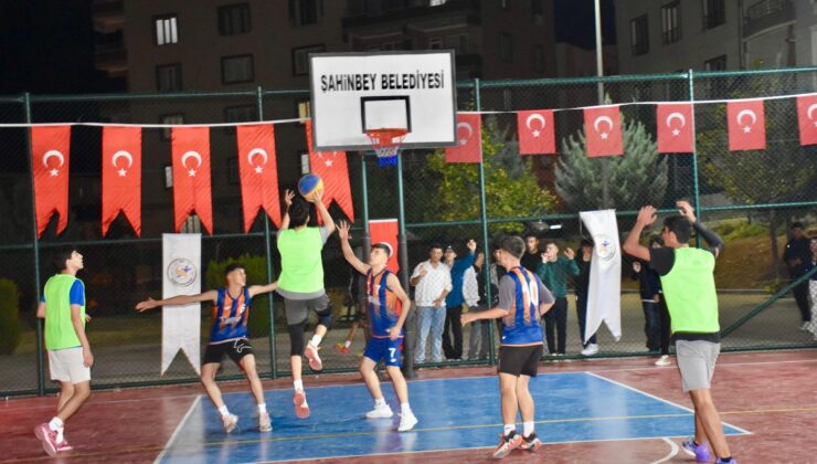 Siirt’te 3×3 Sokak Basketbolu Turnuvası Sona Erdi