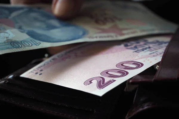 Ocak Ayı Bütçe Dengesi Açıklandı: Bütçe 214,5 Milyar TL Açık Verdi