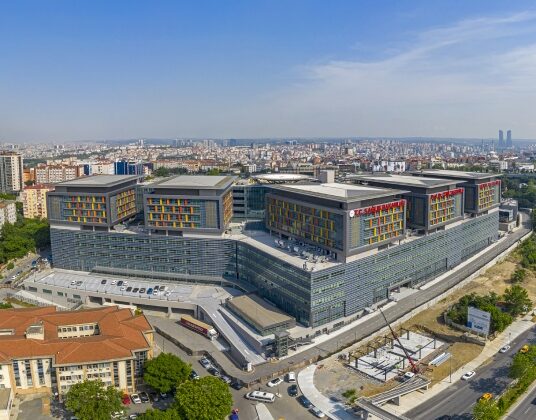 Okmeydanı Eğitim ve Araştırma Hastanesi’nde Nitelikli Dolandırıcılık Operasyonu