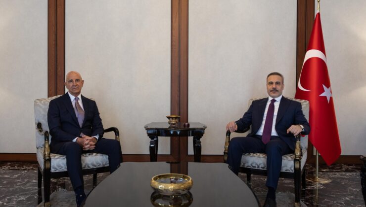 Hakan Fidan, ABD’nin Ankara Büyükelçisi Tom Barrack’ı Kabul Etti