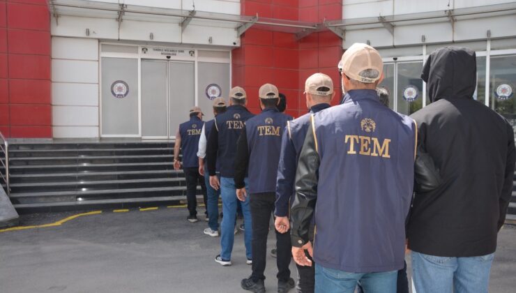 Malatya Merkezli 17 İlde FETÖ Operasyonu: 23 Gözaltı