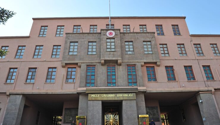 Milli Savunma Bakanlığı’ndan EFES-2026 Tatbikatı Paylaşımı: Brezilya Ve Letonyalı Askerlerin Görüşlerine Yer Verildi