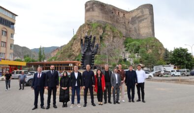 Anahtar Parti Genel Merkez Yöneticileri Oltu’da Vatandaşlarla Buluştu