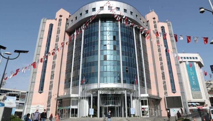 İzmit Belediyesi Soruşturmasında Belediye Başkanı Dahil 20 Kişi Tutuklandı