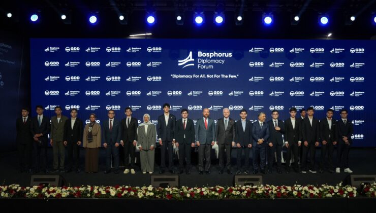 Bosphorus Diplomasi Forumu Demokrasi Ve Özgürlükler Adası’nda Başladı